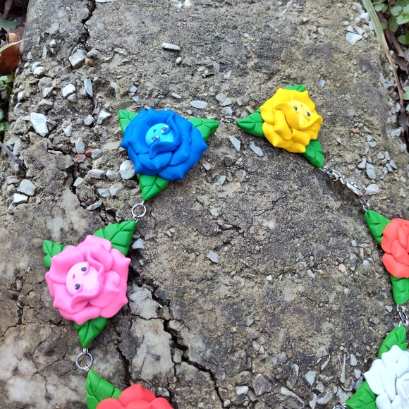 🌺The🥀Talking🌹Flowers 🌼🌸Necklace - Picture 5 of 10